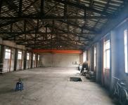 (出租) 本人房東，面積5000平，其中廠房和辦公用房面積2000平