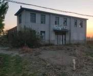 (出租) 公主嶺陶家屯，有房有院3800平，出租出售