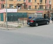 (出租)龍山 車庫可做門市可售也可租。