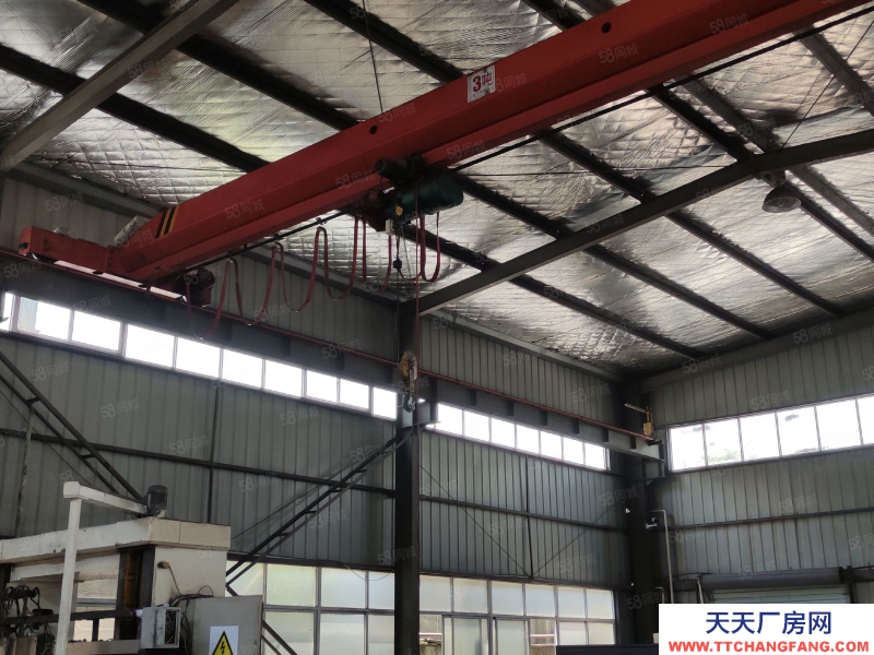 湖州吳興(出租) 免中介費(fèi)出租湖州吳興區(qū)18000方單層廠房層高8米帶行車