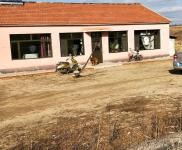 (出售) 東遼水泥板房兩個 庫房一 住房一個