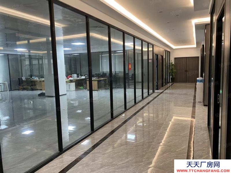 (出租) 江門鶴山市鶴城鎮325國道邊獨院花園式45000平方廠房出租