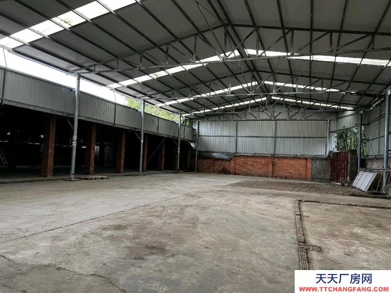 水電氣三通，大三相電，單獨(dú)房間，配備單獨(dú)衛(wèi)生間廚房