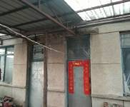 (出售) 通榆前面三間后面三間院子是用彩鋼瓦罩上的