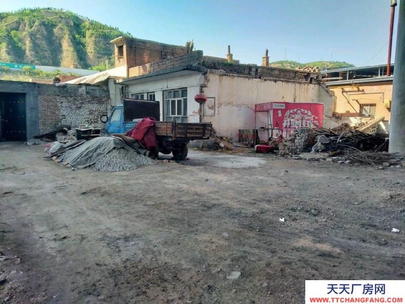 (出租) 房子帶院子便宜出租，可做改動