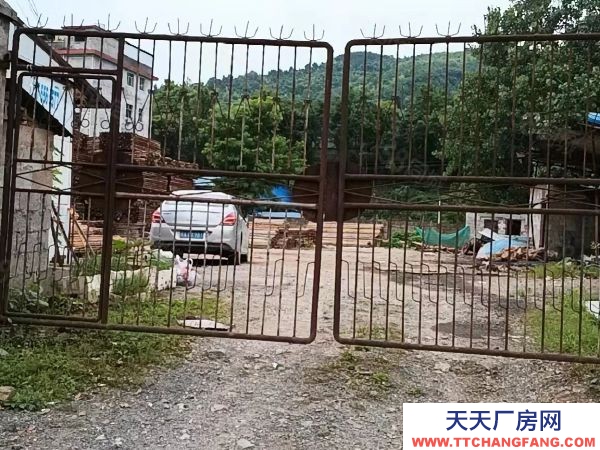 懷化市鶴城區(qū) 中石化 紅星北路加油站旁廠房