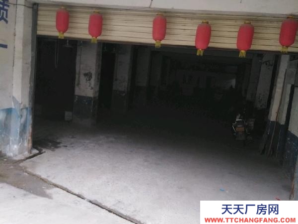 懷化市鶴城區 可做廠房，倉庫，交通方便，通水電