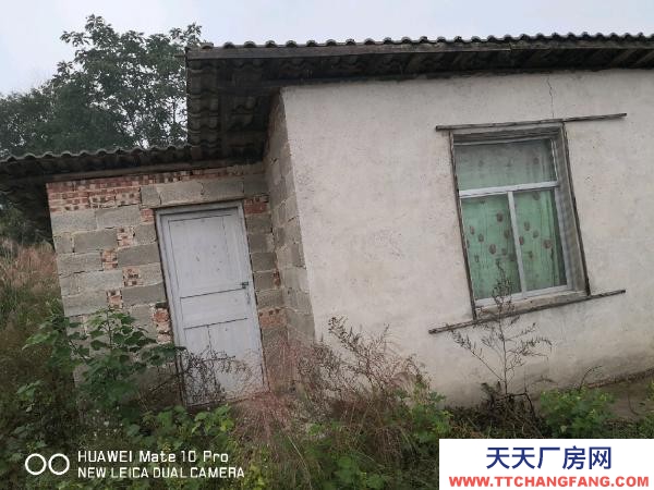 懷化市芷江區廠房出售  養豬場地，水電住宿廚房等齊全