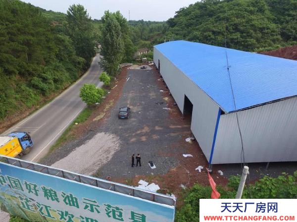 懷化市芷江區倉庫出租 自建倉儲用地，交通方便，場地寬敞