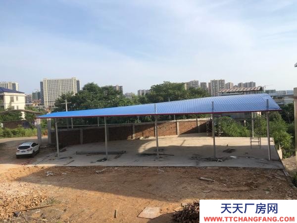 永州市祁陽區廠房出租  該廠房位于長虹街道與盤龍西路交叉路口，原房東新建一手廠房。