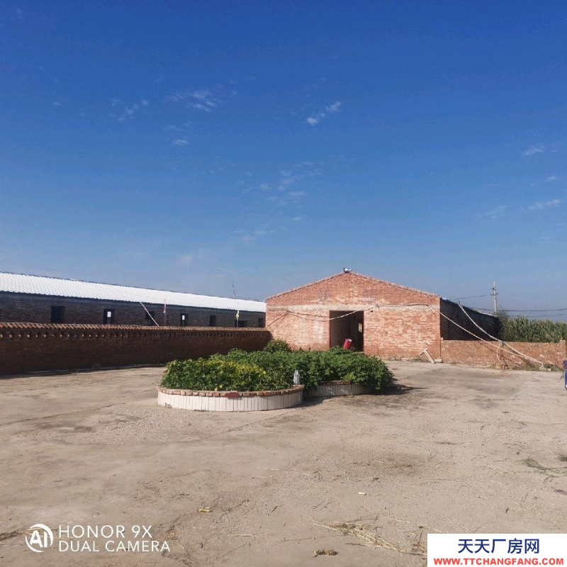 (出售) 本養殖園區，5個大圈，可養殖牛，豬，羊等一切家畜牲