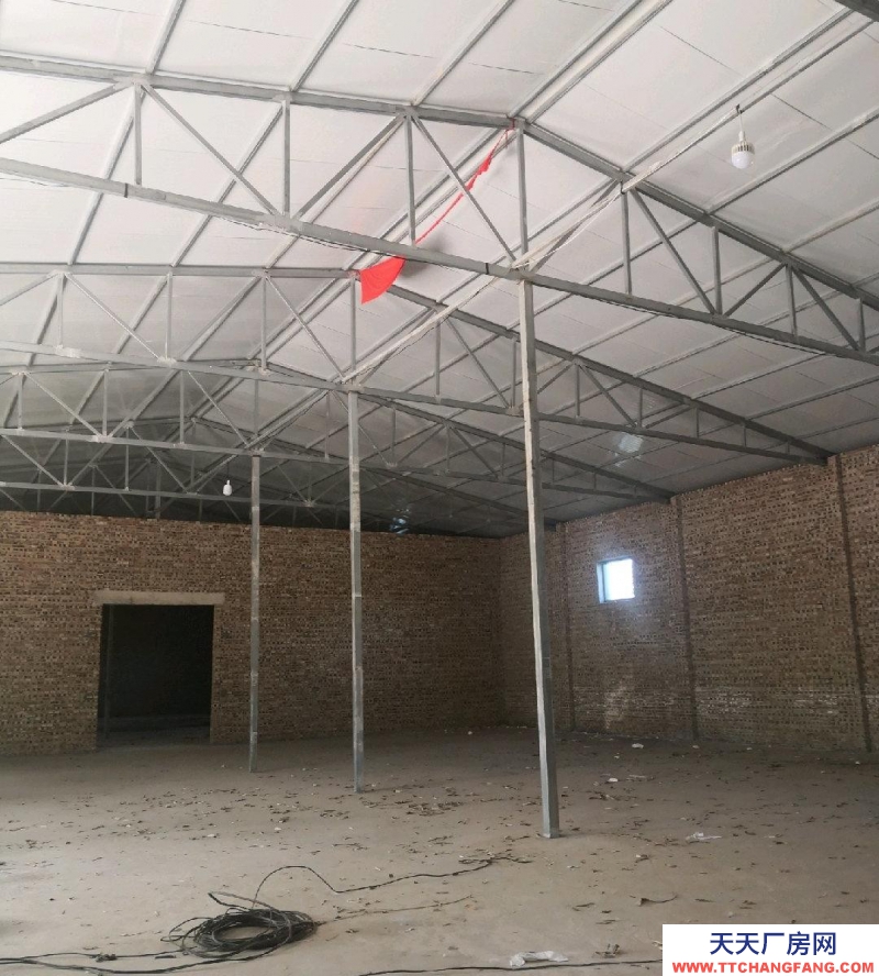 (出租) 庫內高七米，有三項電源，通水通電，可通暖氣。