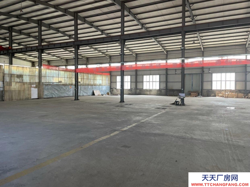 邢臺(tái) 寧晉 (出租) 寧晉城區(qū)肉制品廠房  高速路口南行3華里北樓下 庫(kù)房1100平米