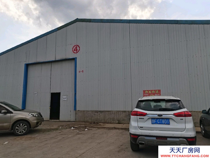 (出租) 位于懷仁老汽車站南300米，菜市場北500米，千平大庫房出租