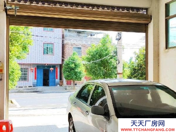 永州市寧遠物資倉庫 層高4.5米寬8米深20米，可以作為小型倉庫或小型加工廠。