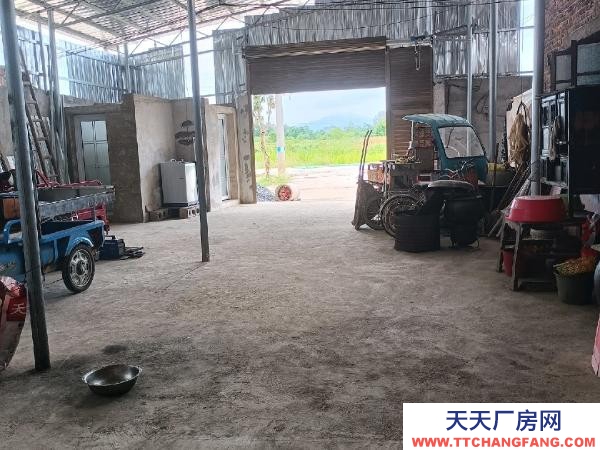 永州市寧遠物資倉庫 有倉庫廠房套房出租，總共四百多個平方，可分租