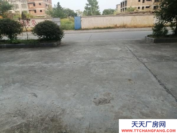 永州市道縣物資倉庫 可以做倉庫，工廠，交通方便，好停車。，