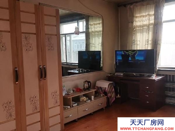 道外出售出租倉庫廠房土地道外區民主鄉住房一套