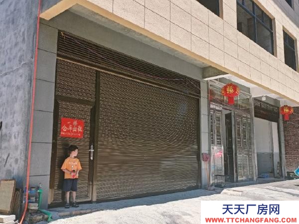 永州市道縣物資倉庫 臨近火車站，出入介可停車。