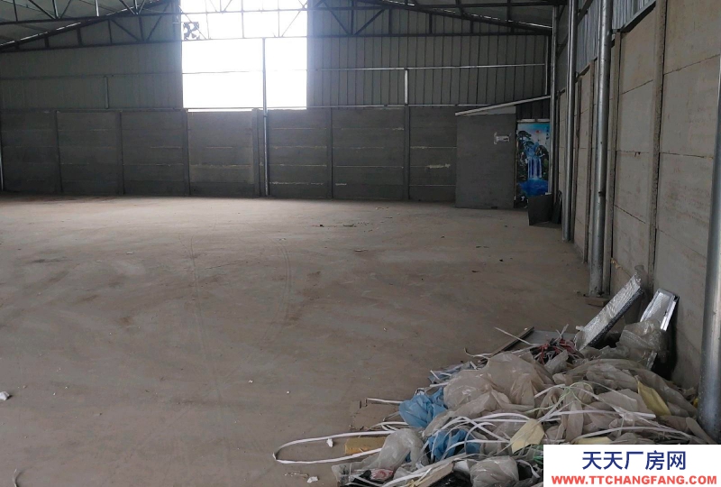 邢臺 平鄉  (出租) 門臉加庫房。交通便利緊鄰大路，