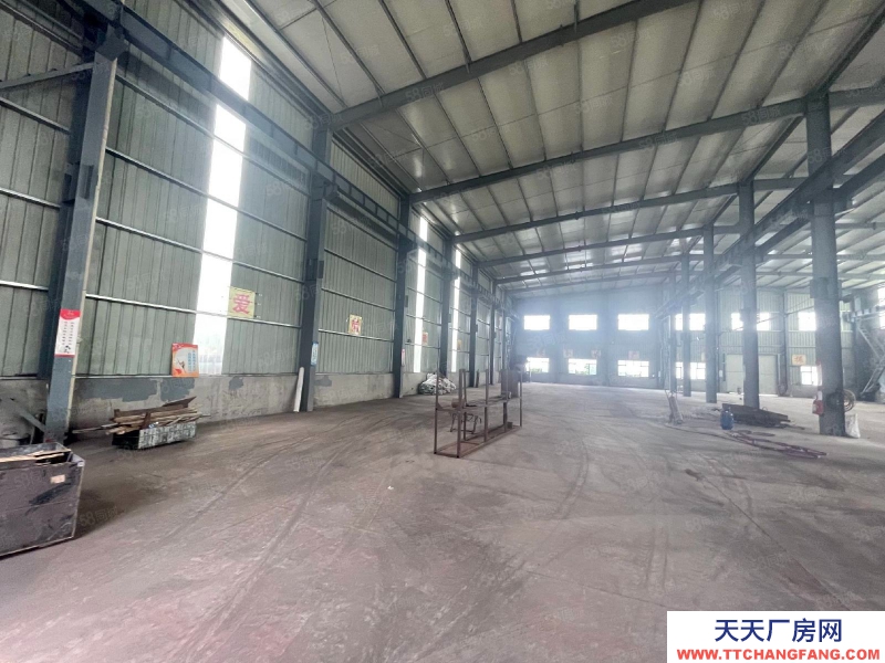 紹興市上虞區(qū)(出租) 東關(guān)單層1樓1500方層高9米 車子進(jìn)出方便100KV適合行業(yè): 風(fēng)機(jī) 機(jī)械組裝等