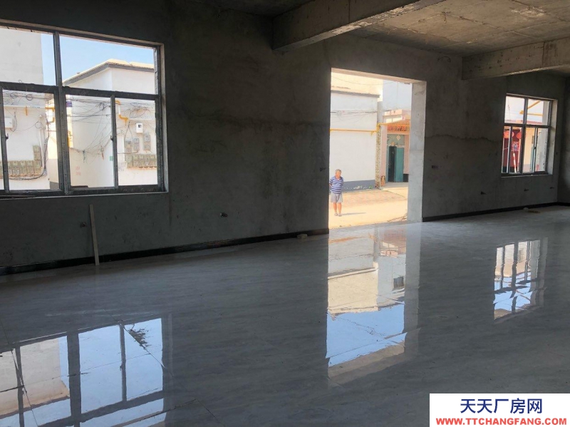 邢臺 平鄉蔬菜制品廠房出租) 位于前油召村，交通便利，水電網齊全。價格面談。