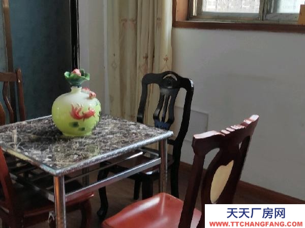 婁底市婁星物資倉庫 現(xiàn)租送二個月，一室一廳出租拎包入住