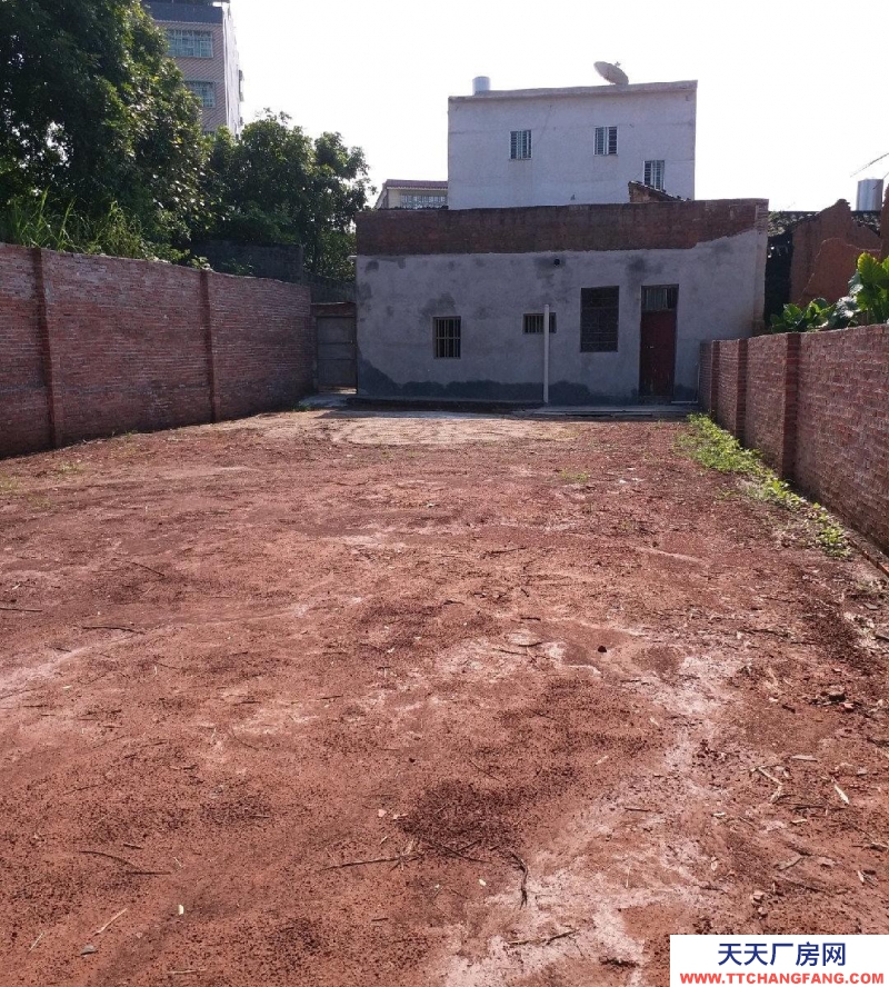 (出租) 梅州興寧可做各種加工廠或倉庫內有套房5房2廳，水電齊全。