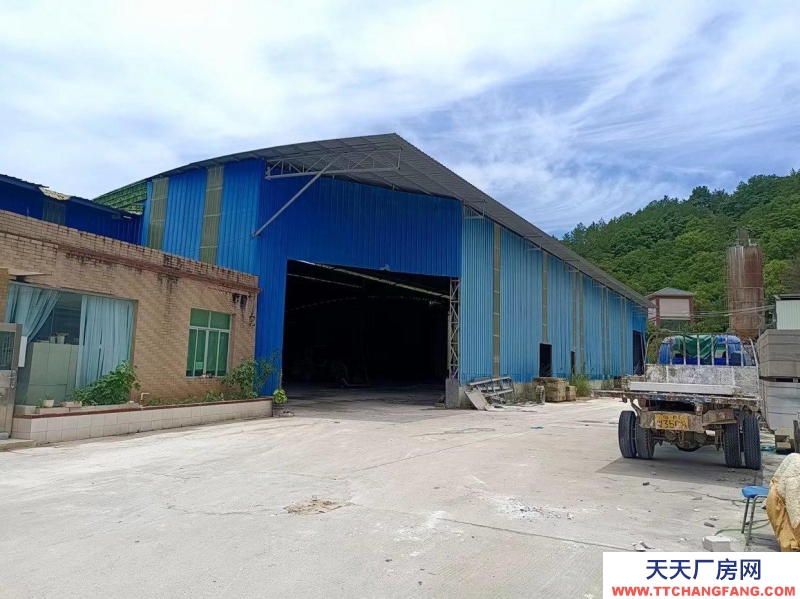 (出租) 梅州興寧交通方便，可通大型車輛出入，配套設施齊全。可做機械加工