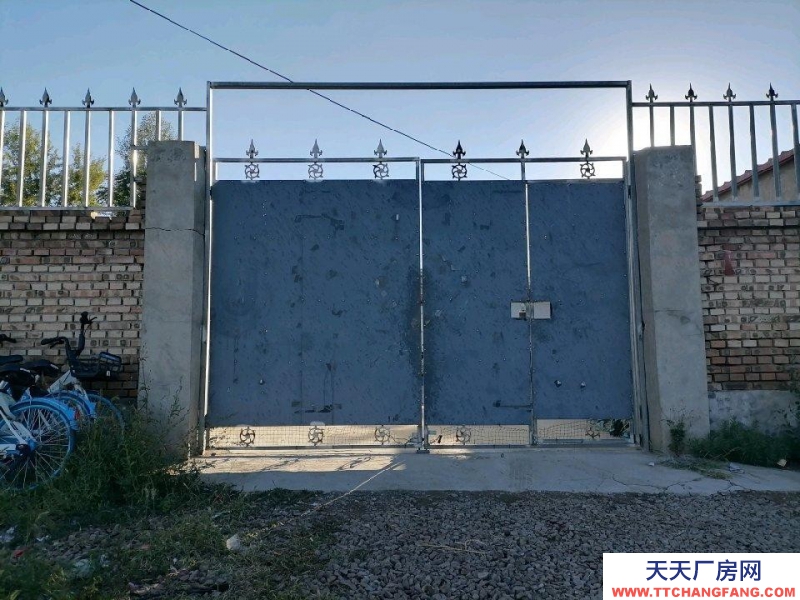 張家口 橋東 茶飲料廠房(出租) 獨院，三相電噪音梢大可接收，場地寬闊