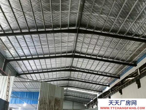 婁底市漣源機(jī)加工廠房 漣源市楊市鎮(zhèn)高速收費(fèi)站斜對(duì)面,價(jià)格面談