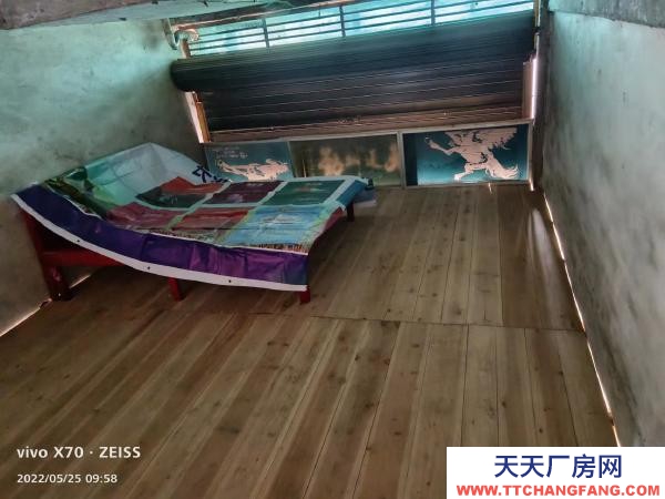 婁底市漣源物資倉庫 可做倉庫，可做住房，停車方便。