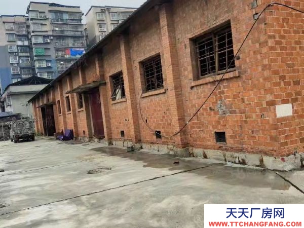 湘西市吉首機加工廠房 人民北路宏泰駕校旁房東自建標準廠房倉庫直接出租