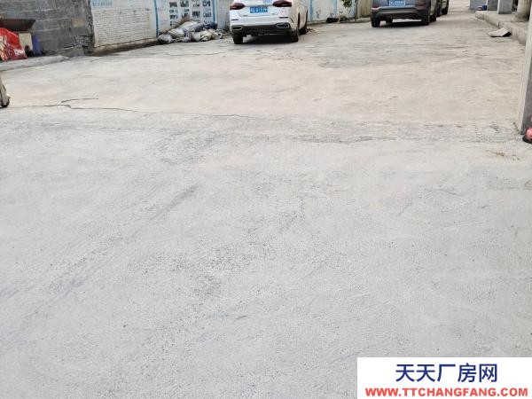 湘西市吉首速凍食品廠房  位于曙光村有棟自建樓房出租，出租一至三樓