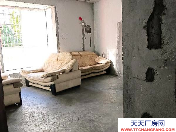 湘西市吉首物資倉庫 出租倉庫,可做作坊,能進大貨車