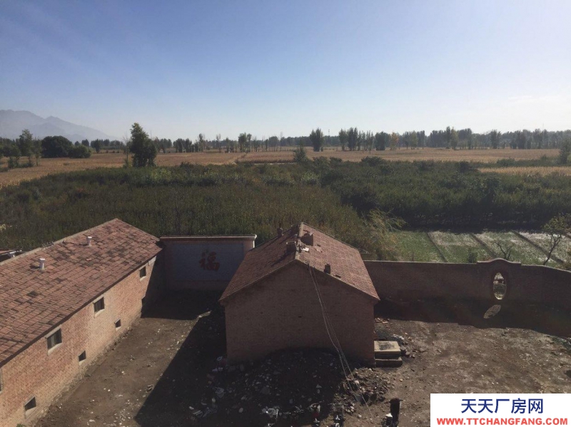 (出售) 土默特左旗養(yǎng)殖場(chǎng)要明天早起國道旁十畝地價(jià)格好商量 急出