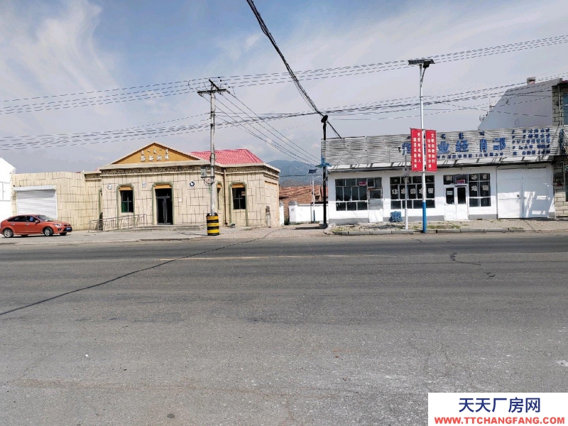 (出租) 土默特左旗本院子位于土默特左旗畢克齊鎮110國道邊。
