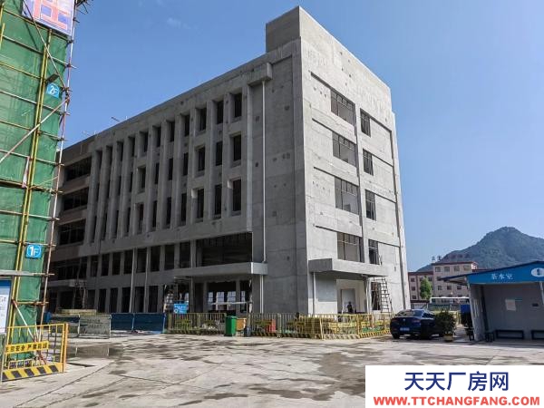 張家界市慈利飲料廠房  長免租三年的工業園標準廠房