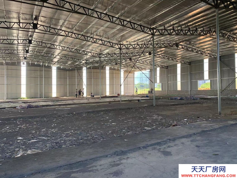 金華市浦江(出租) 4000平，8米高鋼棚，220可分割1000左右。