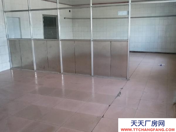 雙城交通便利，可進貨車，地理位置優越