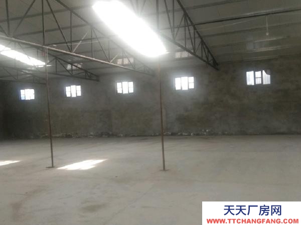 銀川市興慶肉制品廠房 五百平米庫房帶5間住房水電齊全整體出租，房租可議