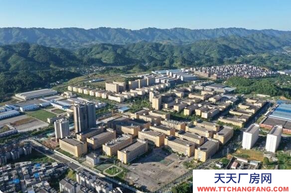 張家口 懷來餅干廠房 (出租) 東八里G7高速口交接處，占地2000平米，租金12000月