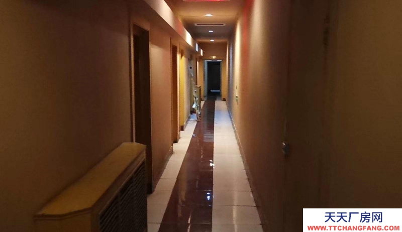 張家口 懷來 (出租) 出租北山公園附近大院一處，平房四十多間。大小車出入方便。