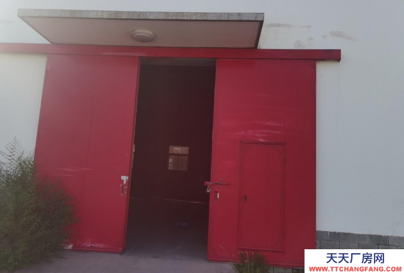 張家口 涿鹿 (出租) 內(nèi)設(shè)蛋制品廠房、庫房，辦公會議、餐廳及客房，三項電及水齊全。