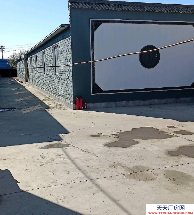 (出租) 東河區，紅星美凱龍佳美建材城旁邊，機械廠房庫房大院出租。