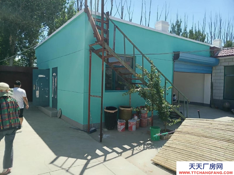 (出租) 包頭奶廠個人：三畝半廠房大院出租，奶業(yè)公司，位置好