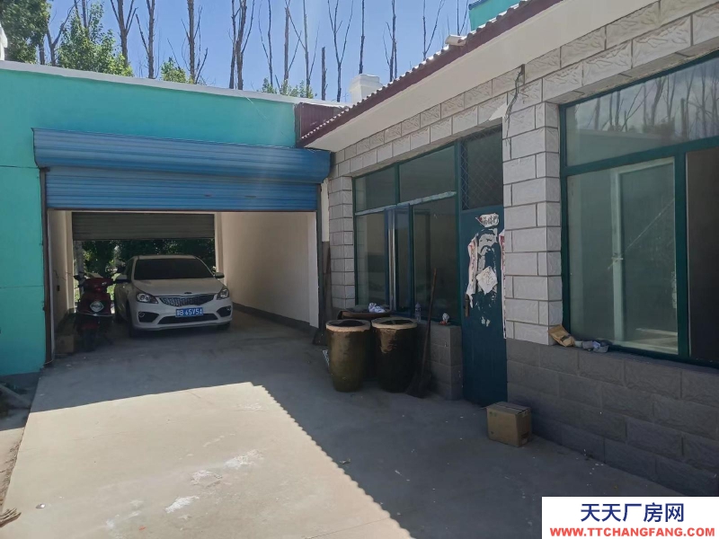 (出租) 包頭奶廠個人：三畝半廠房大院出租，奶業(yè)公司，位置好