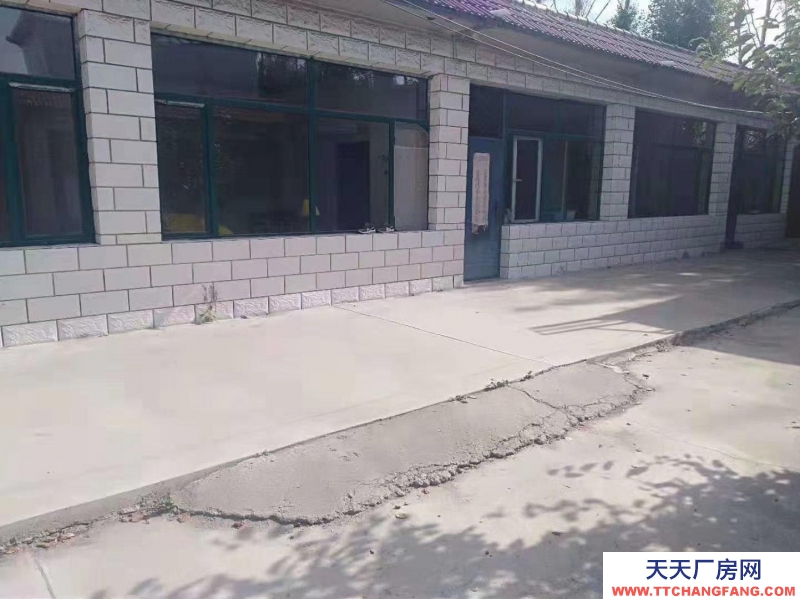 (出租) 包頭奶廠個人：三畝半廠房大院出租，奶業(yè)公司，位置好