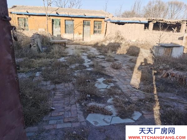 銀川市西夏機(jī)加工廠房 平吉堡13隊院子出售