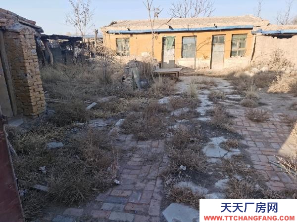 銀川市西夏機(jī)加工廠房 平吉堡13隊院子出售